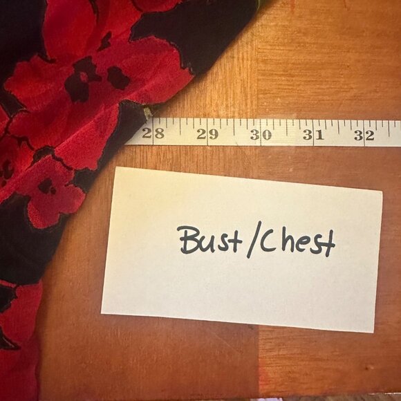 Avenue Vintage 90s Plus Size 18/20 Black Roses Ruffles Blouse top - Picture 3 of 6